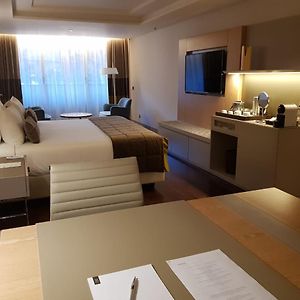 Deluxe Suite mit Zugang für Rollstuhlfahrer mit Kingsize-Bett